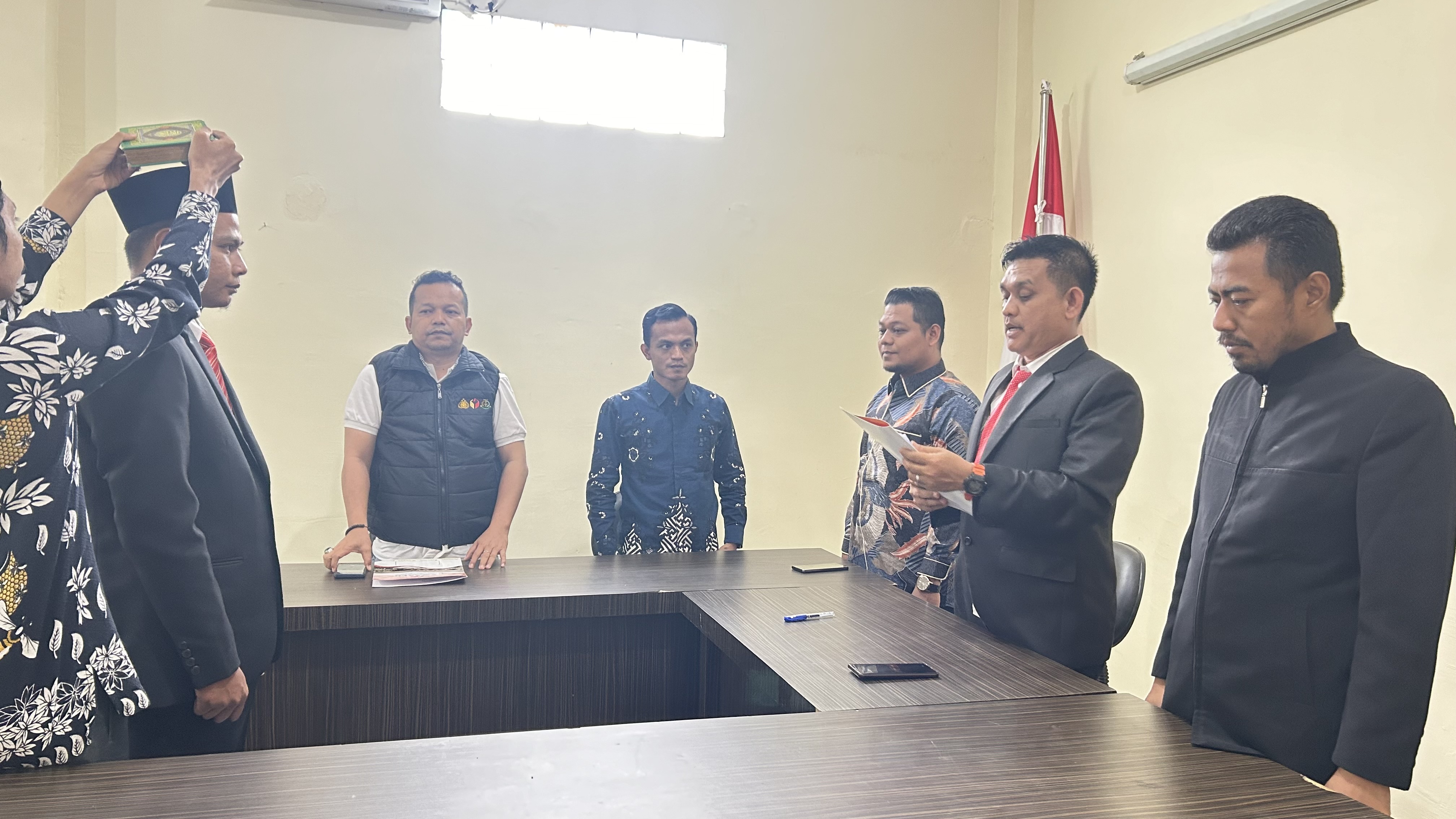 Pelantikan PAW Panwascam Kuala Kampar pada Kamis (30/05/2024)