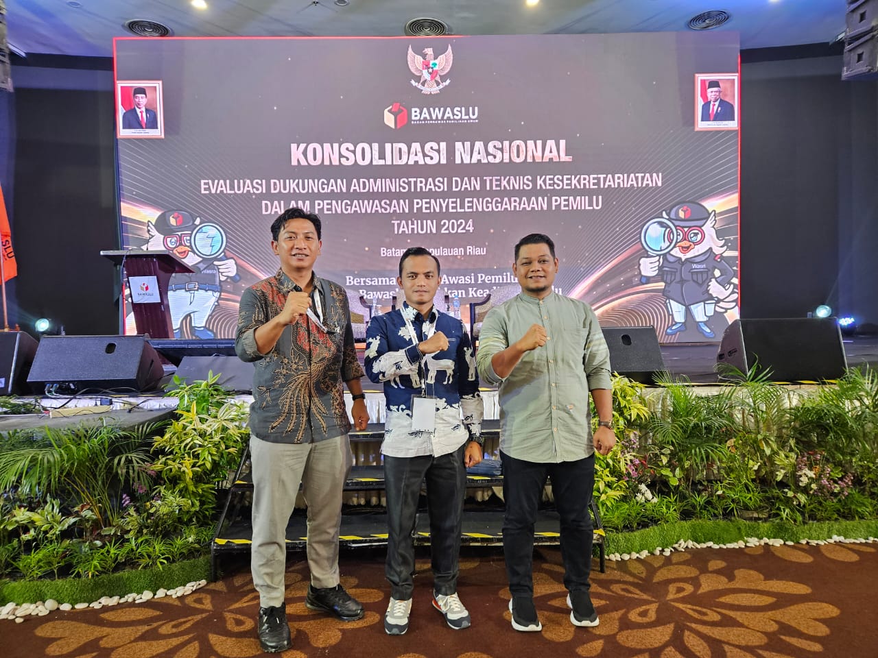 Kordiv P2H dan Kordiv HPS Menghadiri Konsolnas Evaluasi Kesekretariatan dan Dukungan Administrasi Teknis bagi Bawaslu, dilaksanakan pada tanggal 24 Juli 2024
