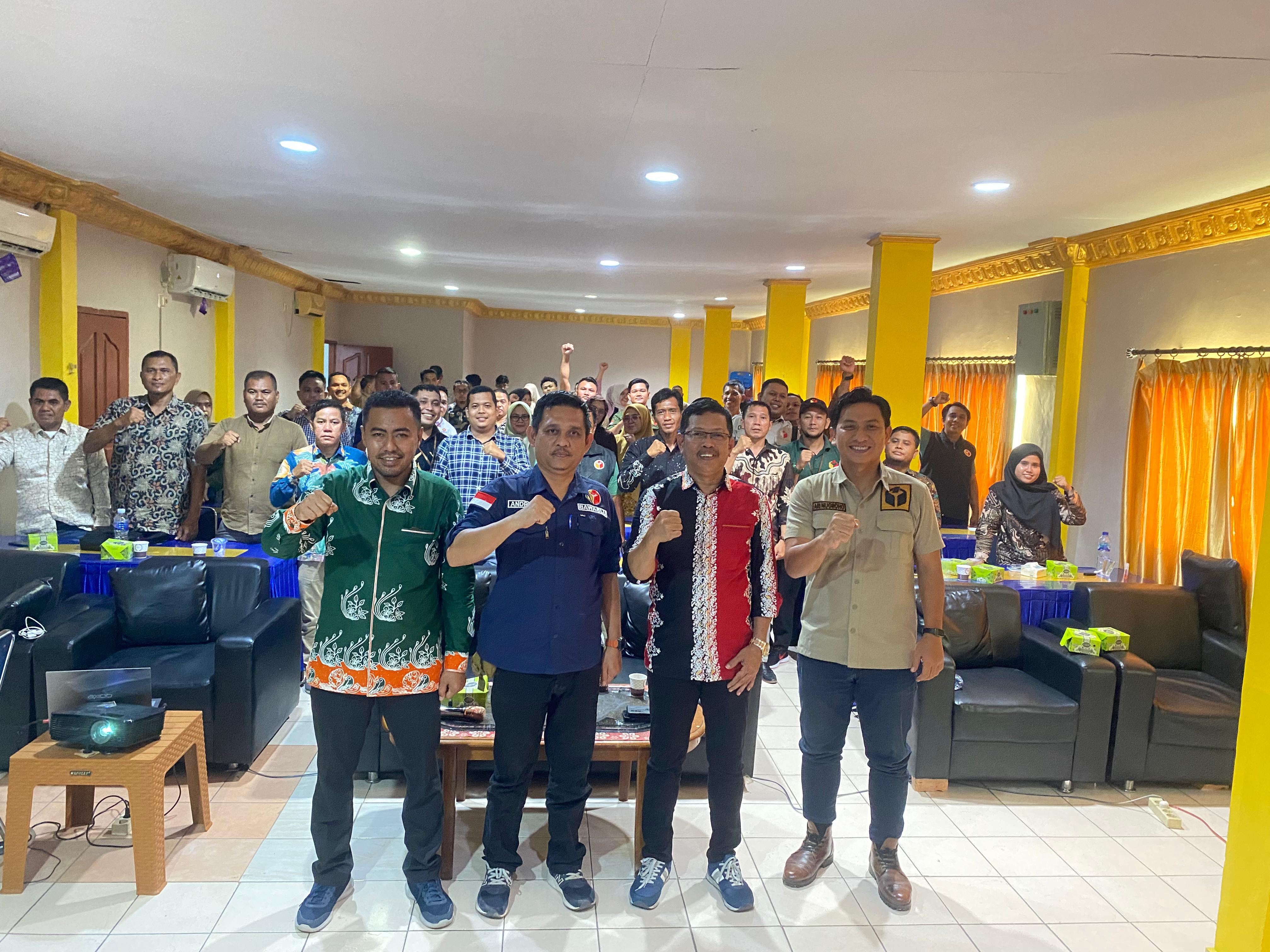Foto Bersama Saat Acara Rakor Penanganan Pelanggaran di Aula Dika Raya (30/07/2024)