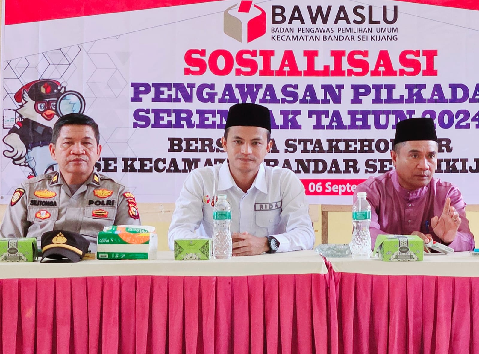 Kordiv PPH, Rida Nur Kisawan Saat Menjadi Narsum di Panwaslu Kecamatan Bandar Sei Kijang (06/09/2024)