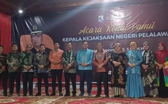 Acara Kenal Pamit Kepala Kejaksaan Negeri Pelalawan di Balai Seminai pada Senin malam (19/01/2026)